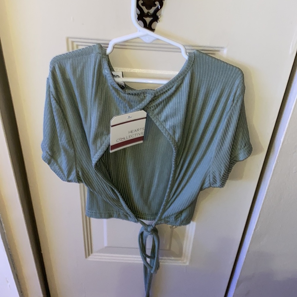✨HP✨Open Back Crop Top - Picture 4 of 5